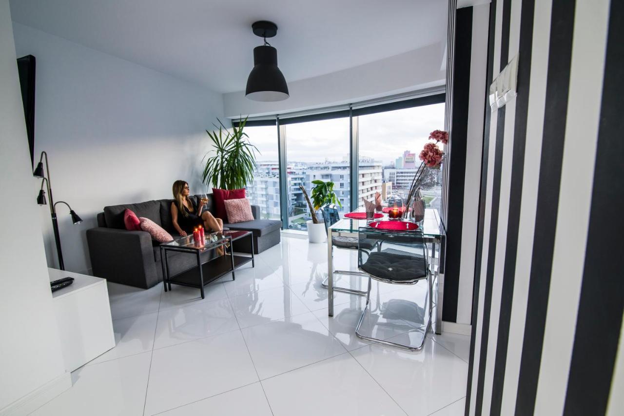 Apartament Diamond Rzeszow Ngoại thất bức ảnh